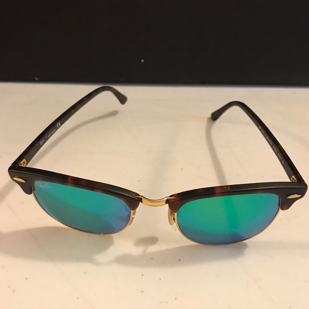 Ray-Ban RB 3016 Clubmaster sunglasses